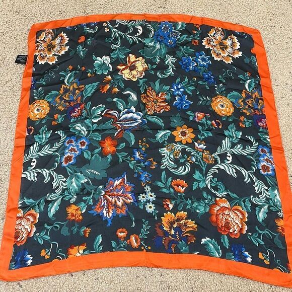 Beautiful Bright Saks Fifth Avenue Silk Scarf - Picture 1 of 4